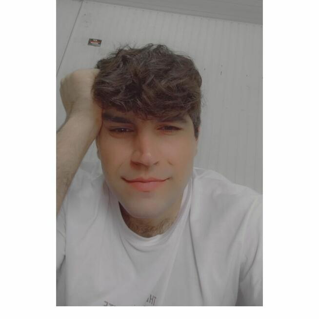 Jestem Turkiem i młody, szukam dojrzałej kobiety