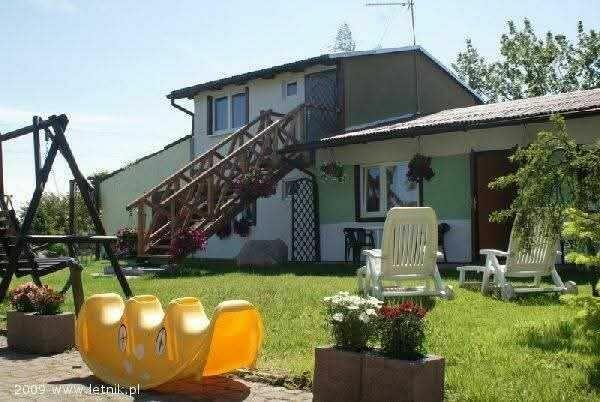 Na górce Sarbinowo Pokoje i domki nad morzem 100 m do plaży!