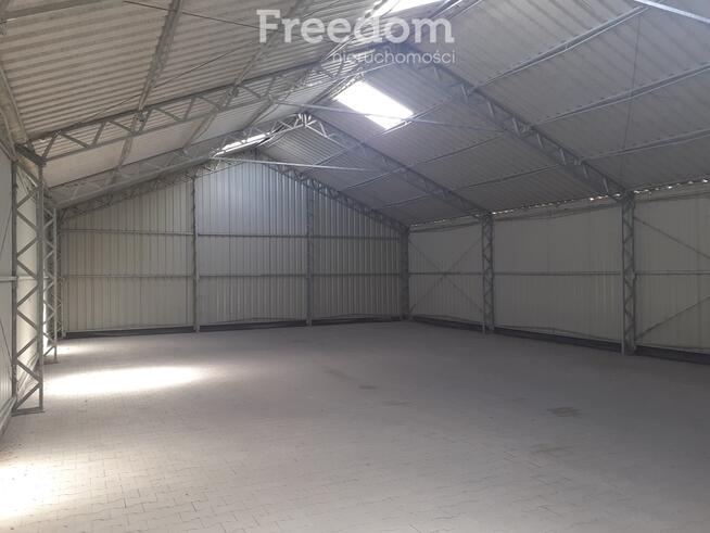 Hala magazynowa 3km od zjazdu nr 13 z autostradyA1