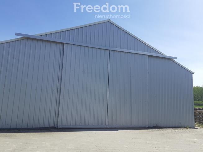 Hala magazynowa 3km od zjazdu nr 13 z autostradyA1