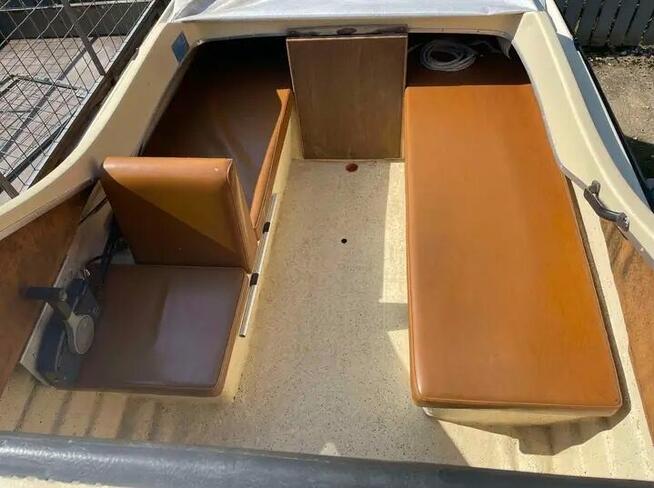 Motorówka z silnikiem Yamaha 40