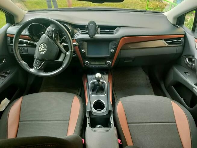 Toyota Avensis 2.0 d4d biznes pakiet