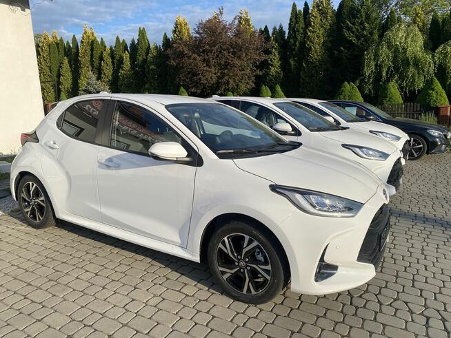 Toyota Yaris Style+ Hybrid NOWY 2025