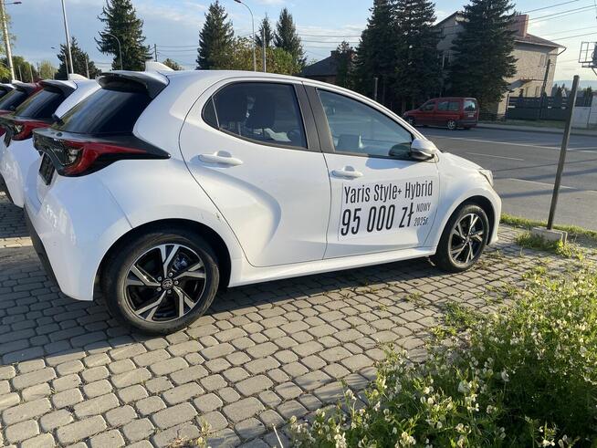 Toyota Yaris Style+ Hybrid NOWY 2025