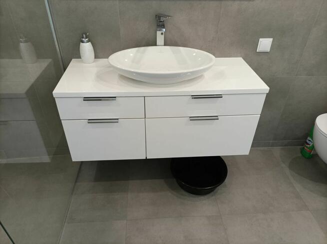 Mieszkanie trzypokojowe Cztey Wieże