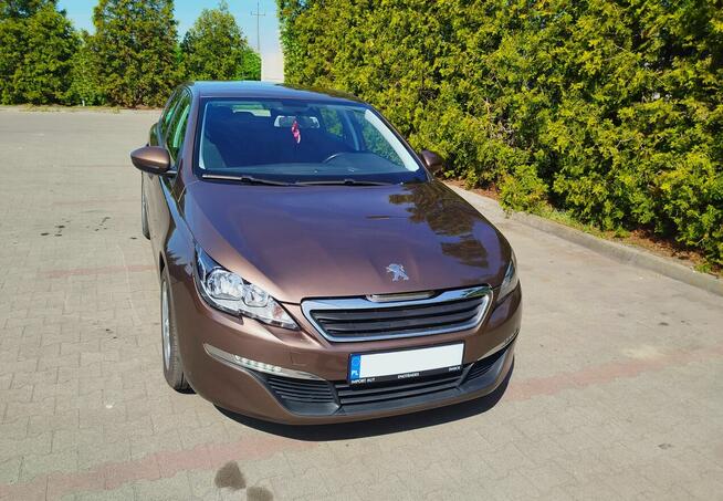 Peugeot 308 -- 120 KM -- 1.6 BlueHDi