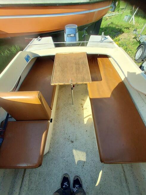 Motorówka z silnikiem Yamaha 40