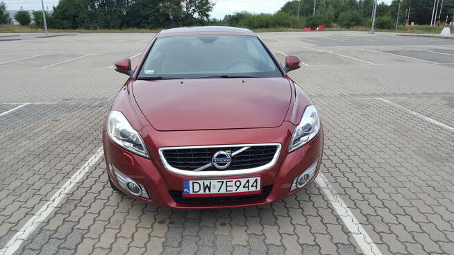Volvo C70 II D3 diesel bogate wyposażenie
