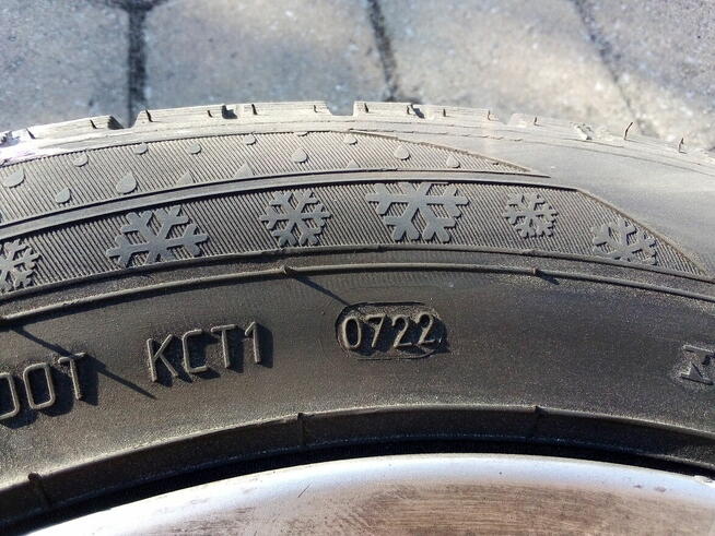 Ford Focus 1.4 benzyna.