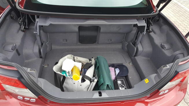 Volvo C70 II D3 diesel bogate wyposażenie