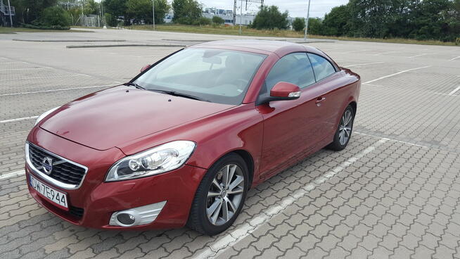 Volvo C70 II D3 diesel bogate wyposażenie