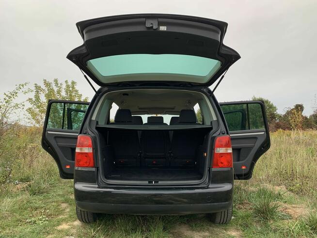 Volkswagen Touran 2.0 TDI Climatronic Webasto Hak 2 komplety