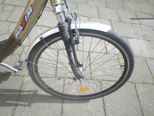 Sprzedam rower miejski jak na foto sprawny aluminiowy koł 28