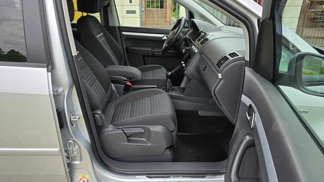 VW Touran 1.6TDI 105PS BlueMotion Highline CUP Edition Navi