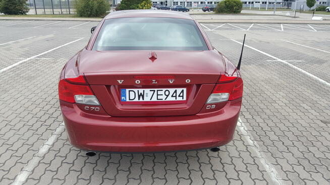 Volvo C70 II D3 diesel bogate wyposażenie