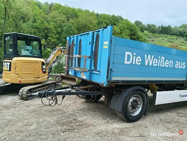 Krone przyczepa dwuosiowa burtowa burtówka rolnicza budowlan