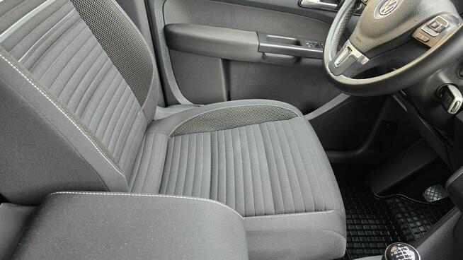 VW Touran 1.6TDI 105PS BlueMotion Highline CUP Edition Navi