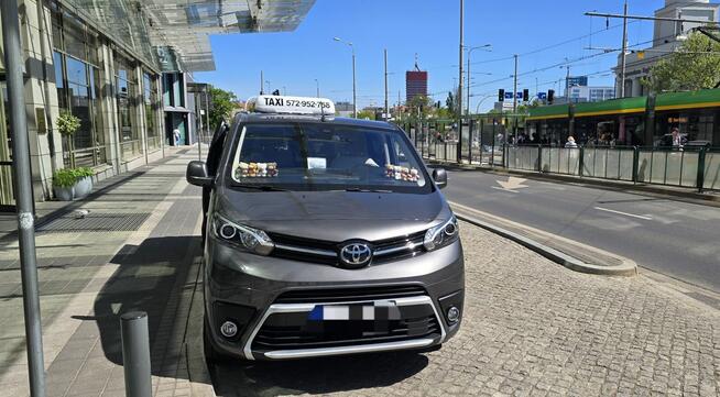 Przewóz osób, na wózkach inwalidzkich, rowery, taxi-VIP