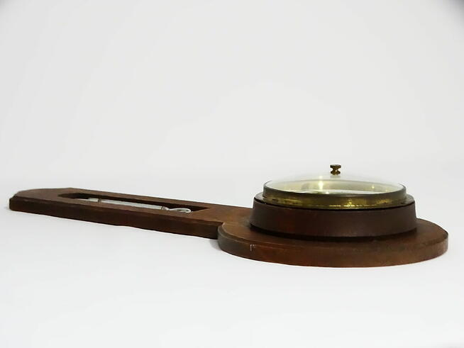 Barometr z termometrem