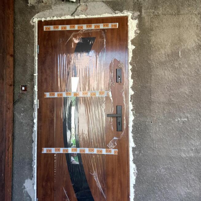 Drzwi z montażem gratis do bloku!