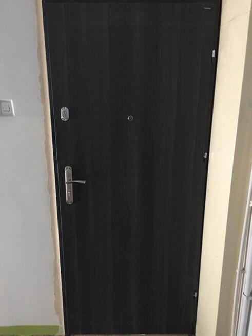 Drzwi z montażem gratis do bloku!