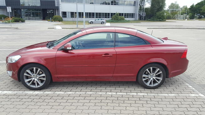 Volvo C70 II D3 diesel bogate wyposażenie