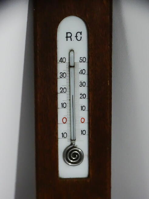 Barometr z termometrem