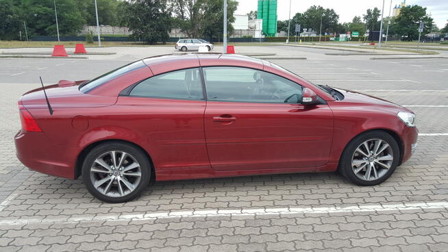 Volvo C70 II D3 diesel bogate wyposażenie