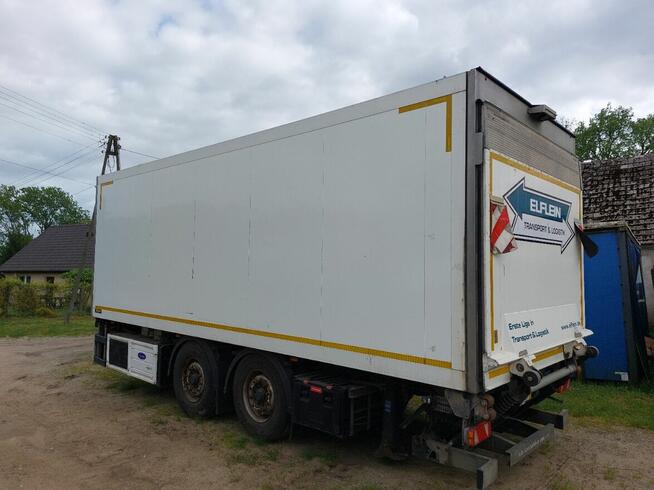 Przyczepa marki ROHR chłodnia 18 palet