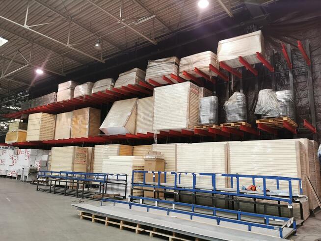 Syndyk sprzeda regał magazynowy - 40%