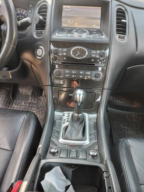 Sprzedam Infiniti Qx50 z 2015r., super stan