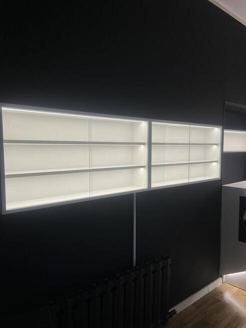 Meble sklepowe - stan bardzo dobry