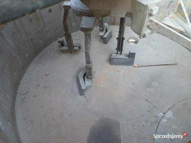 SPRZEDAM MIESZALNIK PLANETARNY O.M.G/SICOMA !