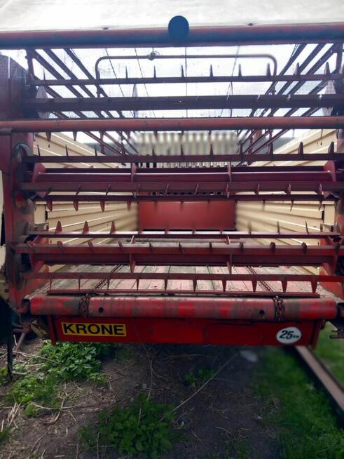 Przyczepę samozbierająca Krone