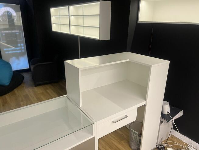 Meble sklepowe - stan bardzo dobry