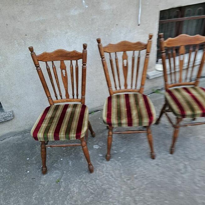 Krzesełka dębowe kuchenne