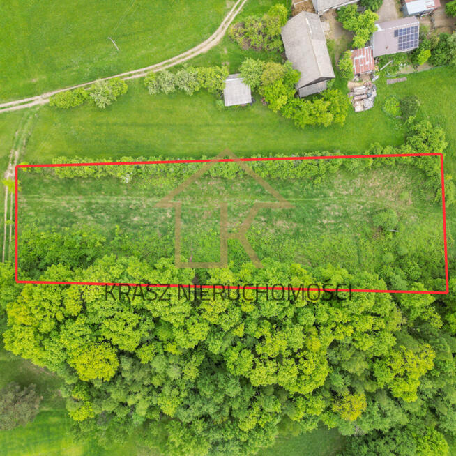 Piękna działka budowlna przy lese 18 ar w Lipniku