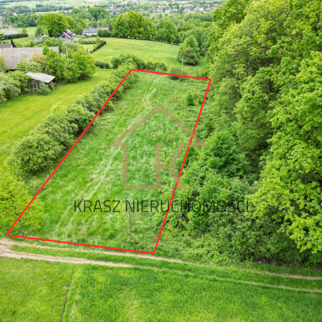 Piękna działka budowlna przy lese 18 ar w Lipniku