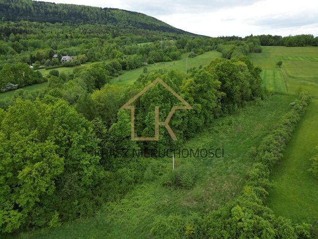 Piękna działka budowlna przy lese 18 ar w Lipniku