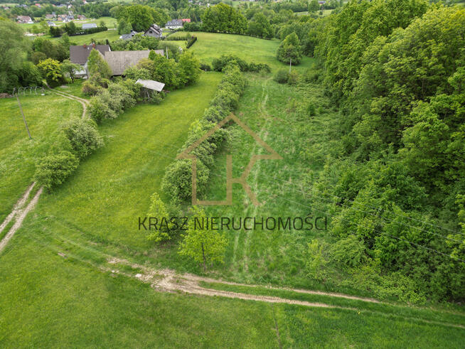 Piękna działka budowlna przy lese 18 ar w Lipniku