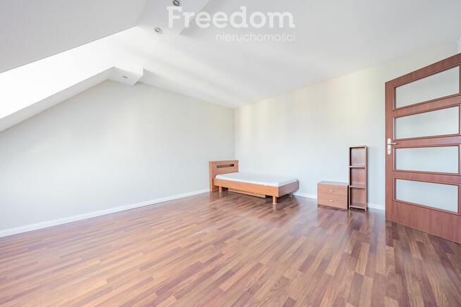 Dwupoziomowe Mieszkanie na Osiedlu Górnym w Pile