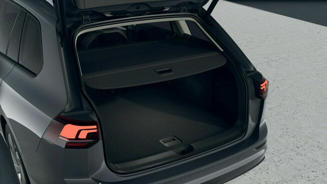 Volkswagen Golf Variant Life Plus 1.5 eTSI 150 KM DSG