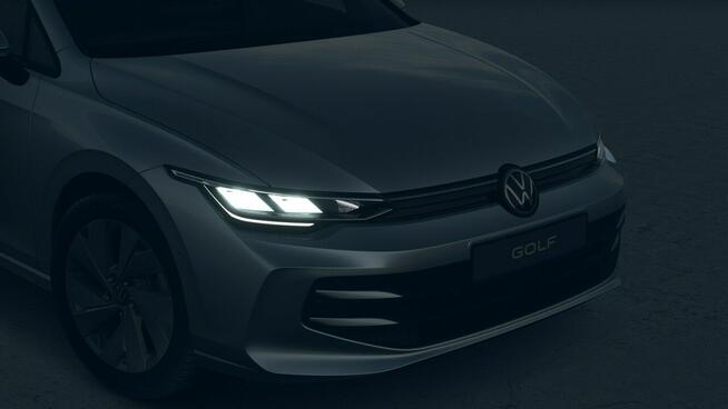 Volkswagen Golf Variant Life Plus 1.5 eTSI 150 KM DSG