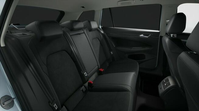 Volkswagen Golf Variant Life Plus 1.5 eTSI 150 KM DSG