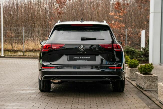 Volkswagen Golf Variant Life 1.5 eTSI 150 KM DSG