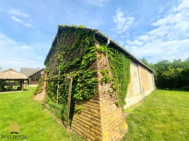 Dom Ożarów gm. Jastków