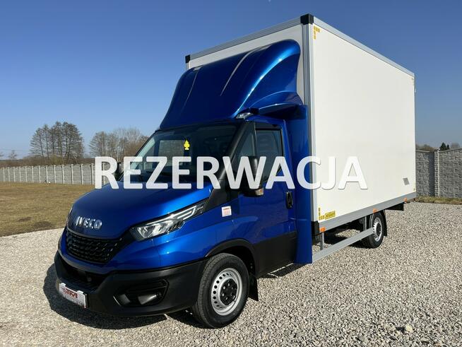 Iveco Daily 35S16 Kontener_Izotermiczny Dł.-4.5m GWARANCJA 3.0/160KM Pneumatyka