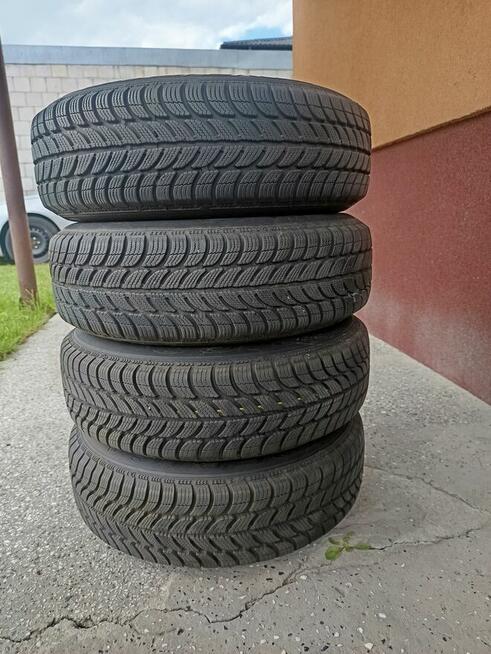 Kola Volkswagen 13 cali 4x100 opony zimowe Debica 23rok 155