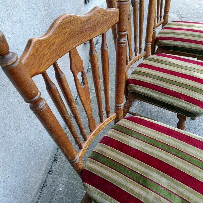 Krzesełka dębowe kuchenne