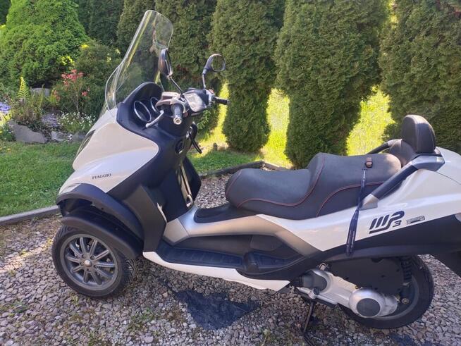 Skuter PIAGGIO MP3